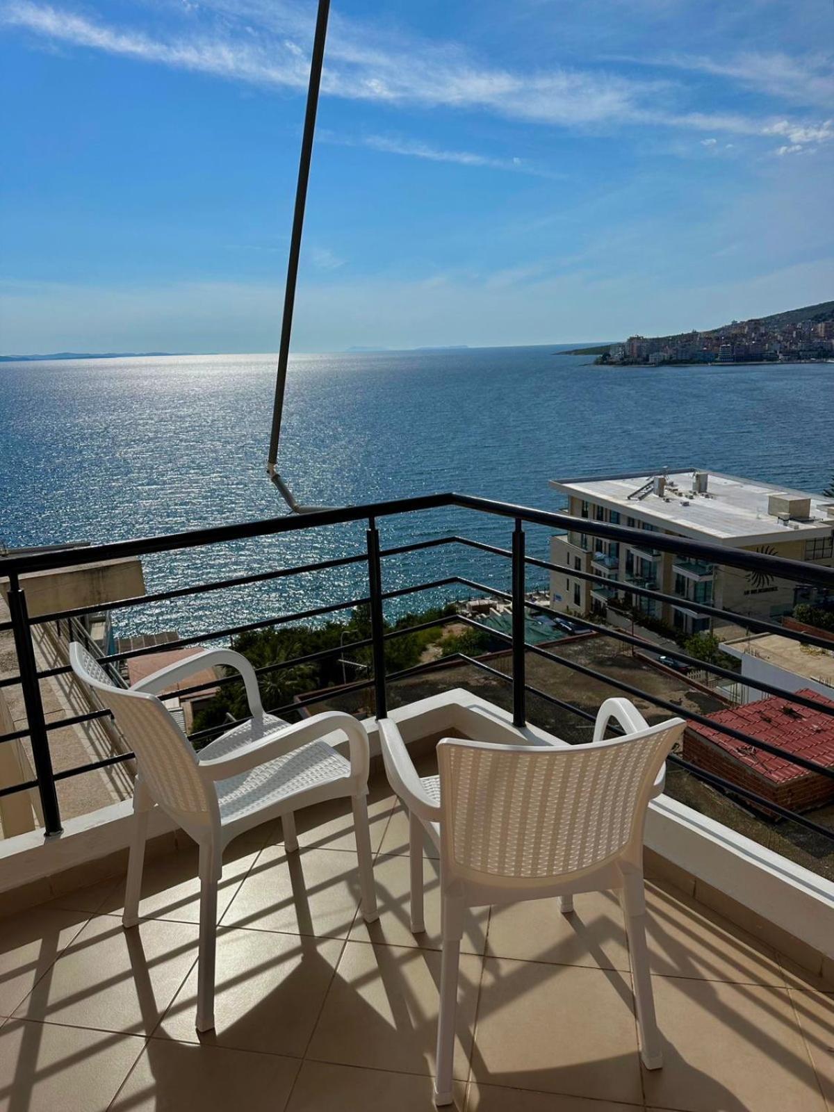 Esmeralda Apartaments Sarande Ngoại thất bức ảnh