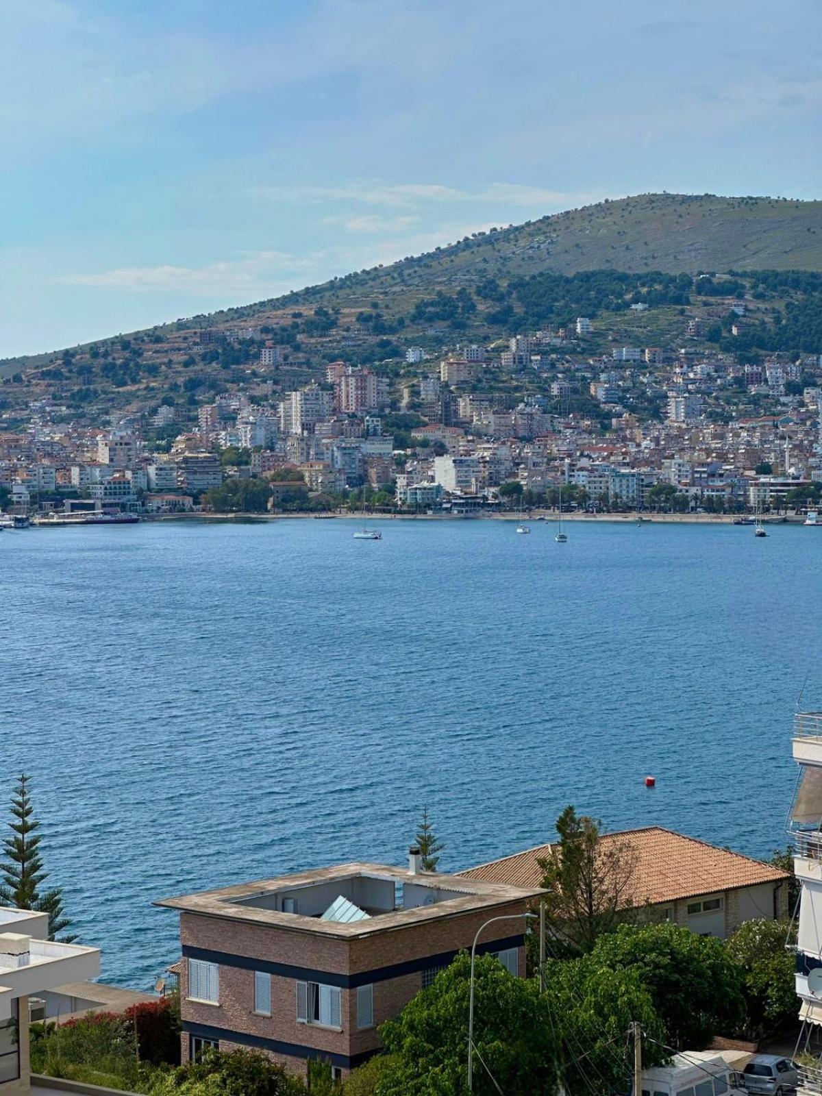 Esmeralda Apartaments Sarande Ngoại thất bức ảnh