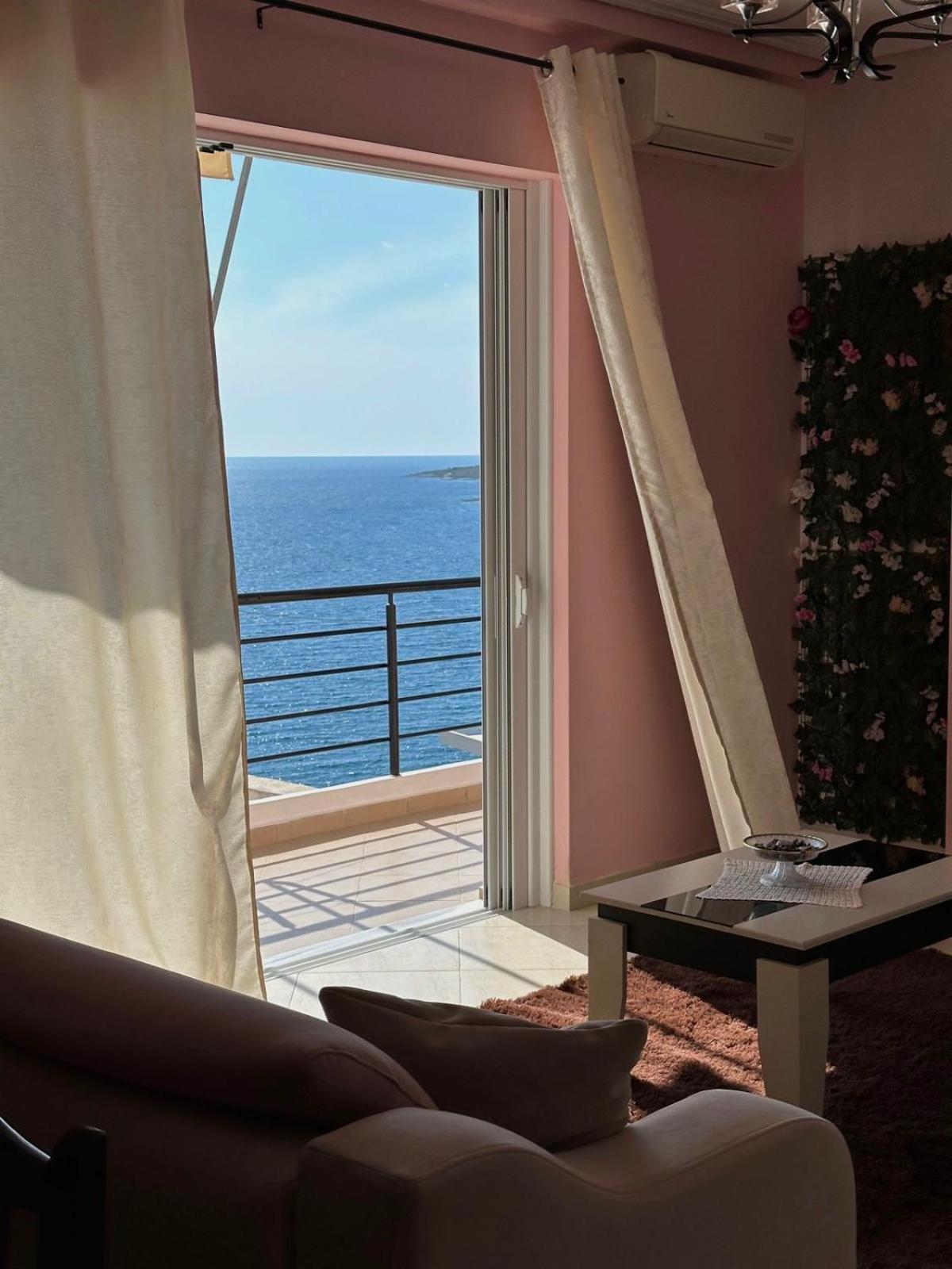 Esmeralda Apartaments Sarande Ngoại thất bức ảnh