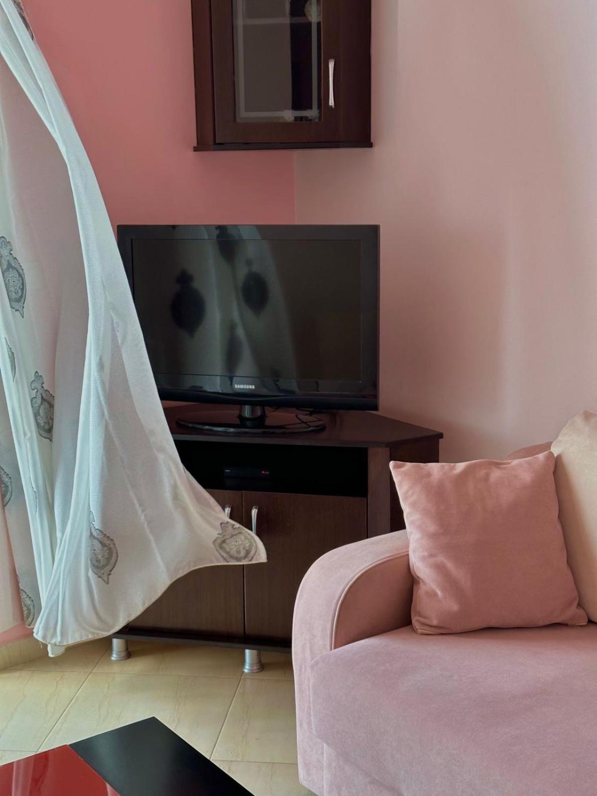 Esmeralda Apartaments Sarande Ngoại thất bức ảnh